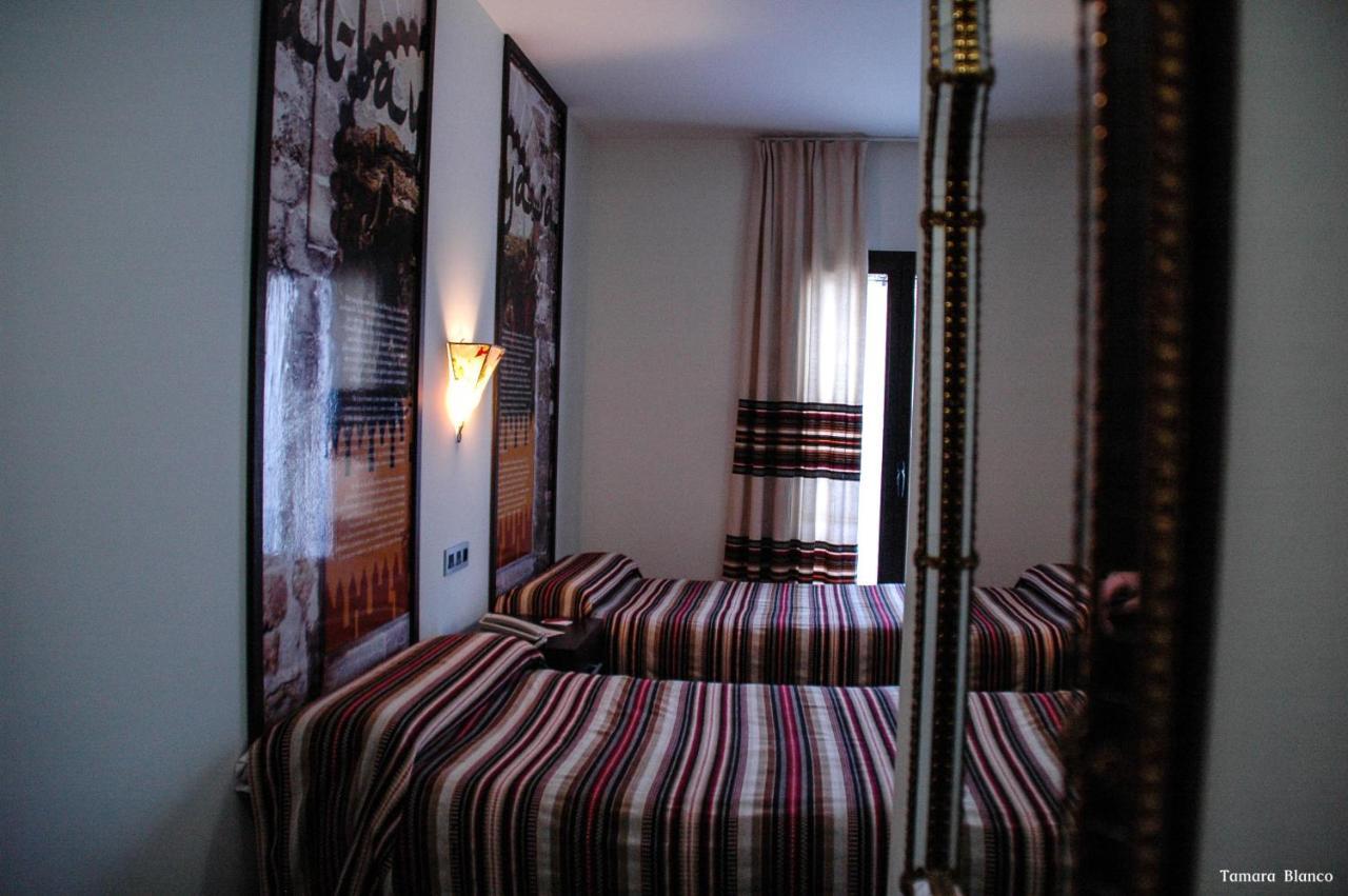 Hostal Aznaitin 바에자 외부 사진