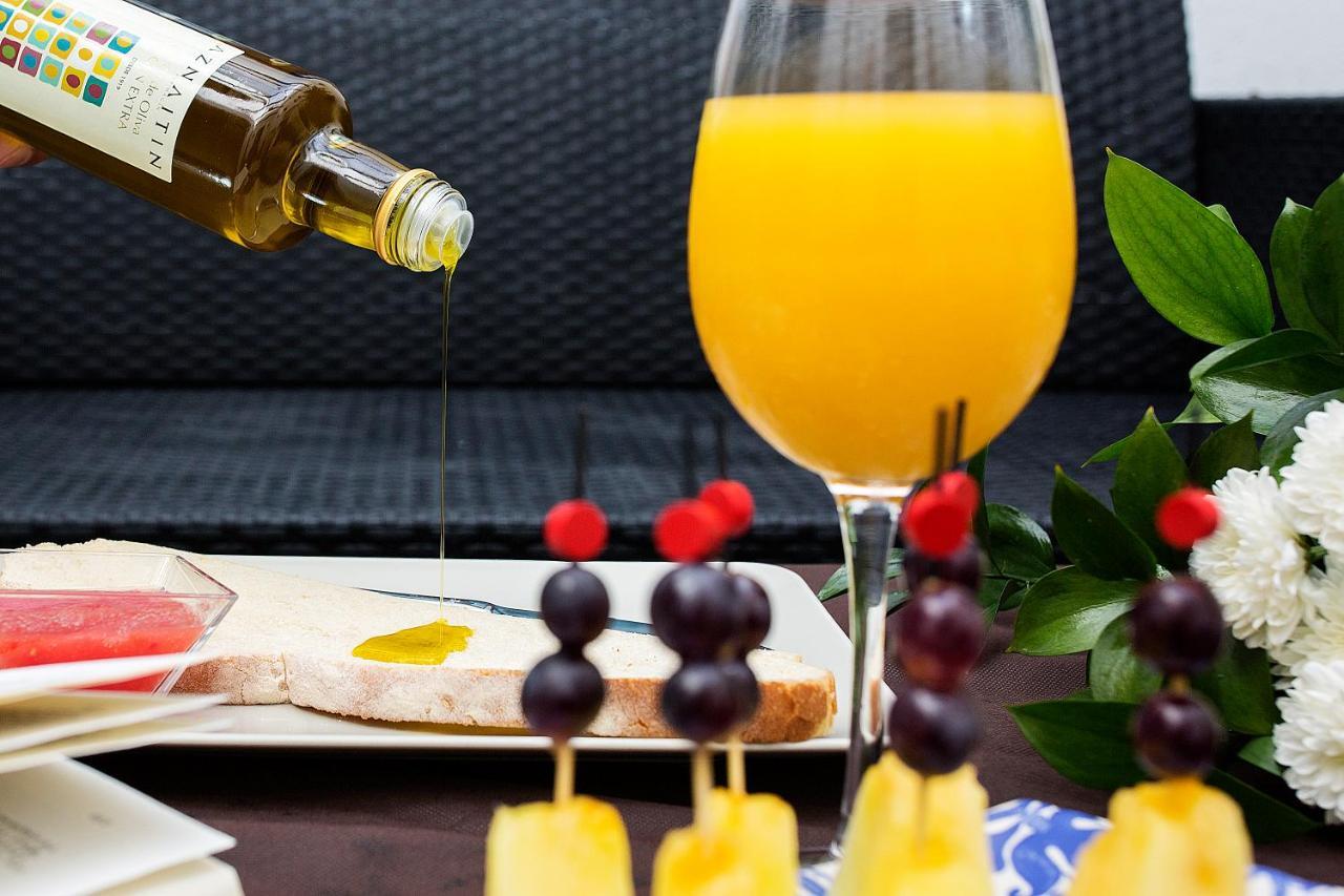 Hostal Aznaitin 바에자 외부 사진